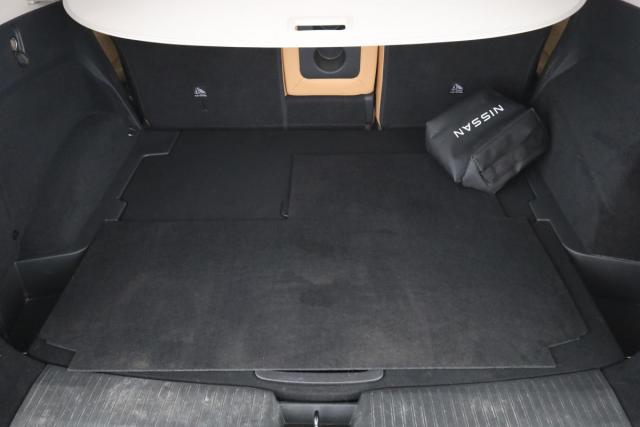 Nissan X-Trail image 1