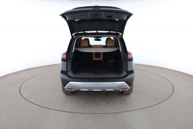 Nissan X-Trail image 8