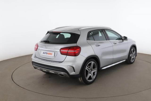Mercedes Benz Gla image 5