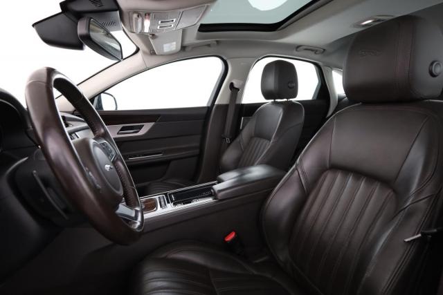 Jaguar Xf image 1