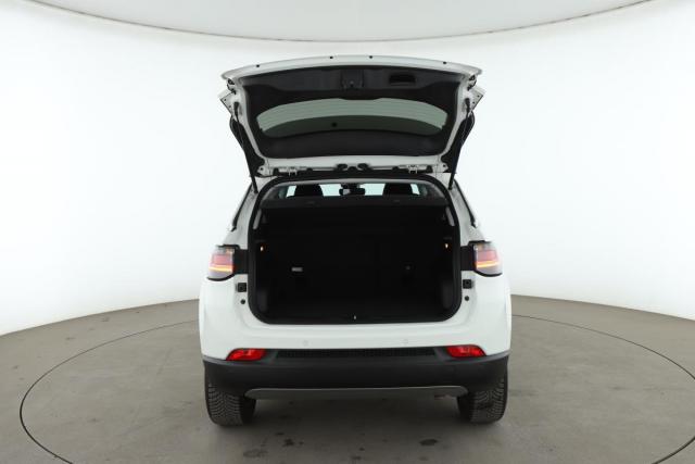 Jeep Compass image 8