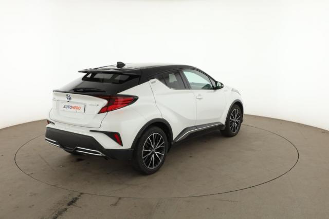 Toyota C-Hr image 7