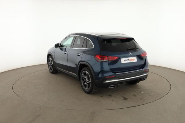 Mercedes Benz Gla image 8