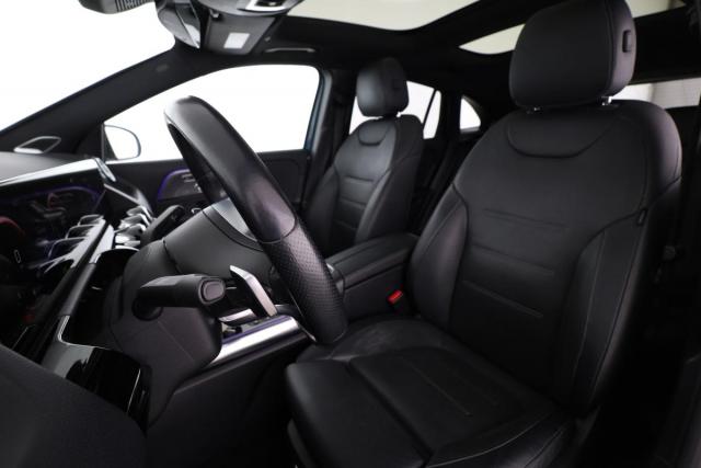 Mercedes Benz Gla image 6