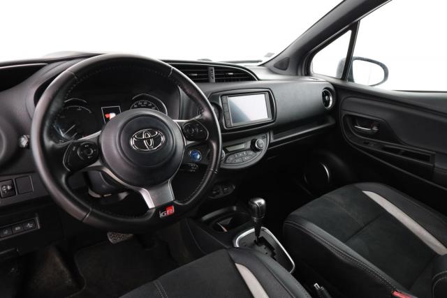 Toyota Yaris image 7