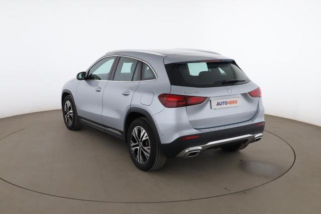 Mercedes Benz Gla image 1