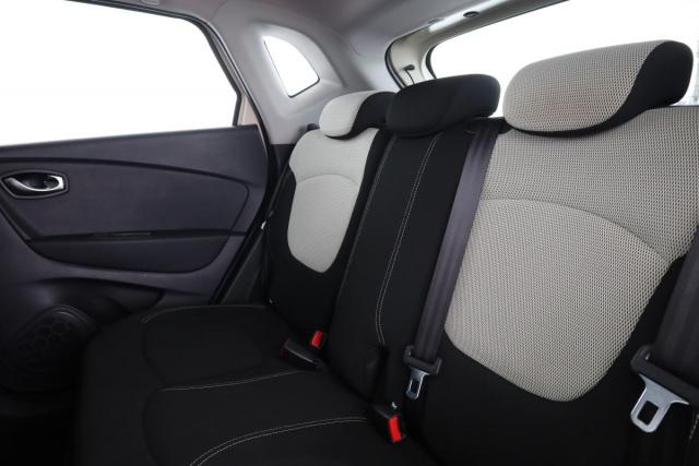 Renault Captur image 8
