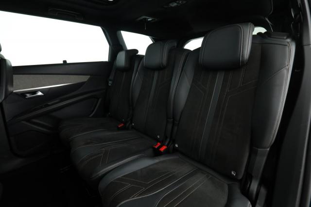 Peugeot 5008 image 8