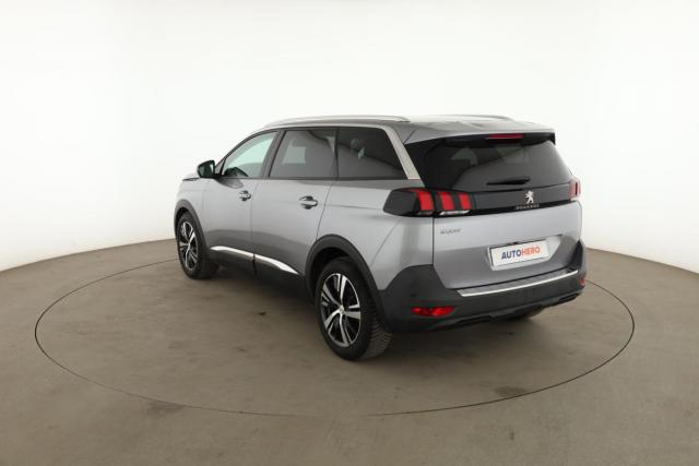 Peugeot 5008 image 8