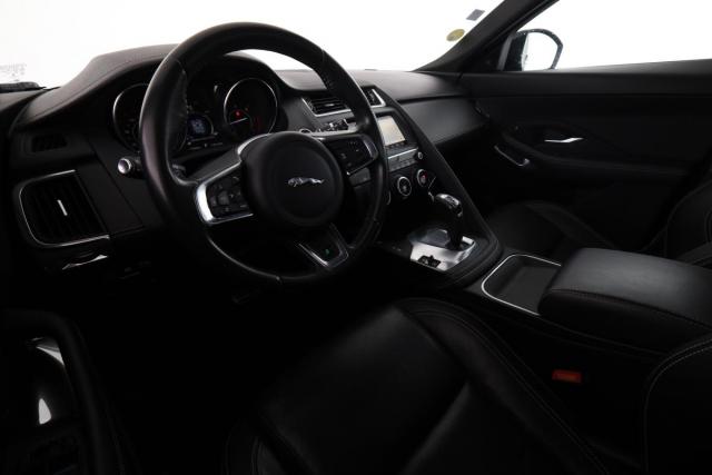 Jaguar E-Pace image 7