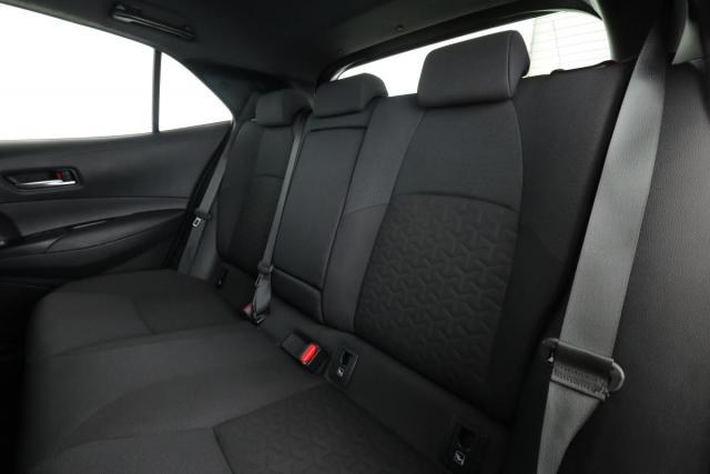 Toyota Corolla image 8