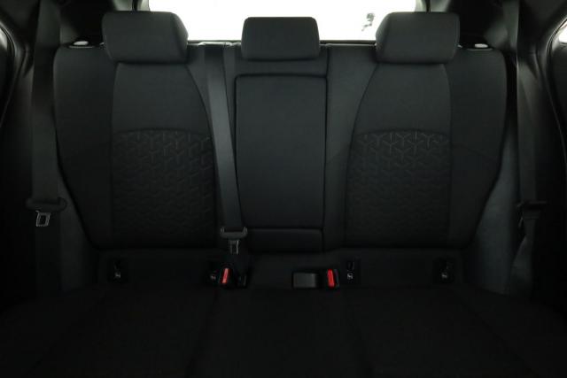 Toyota Corolla image 6