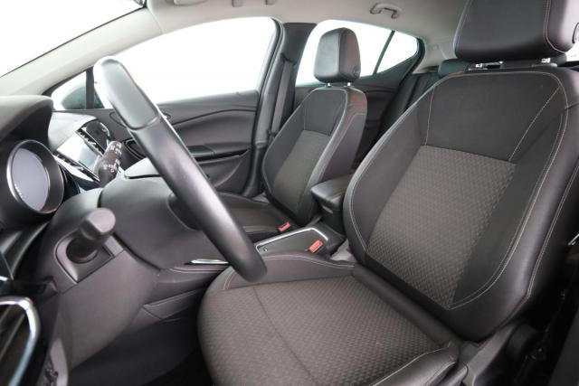 Opel Astra image 1