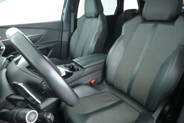 Peugeot 5008 image 7