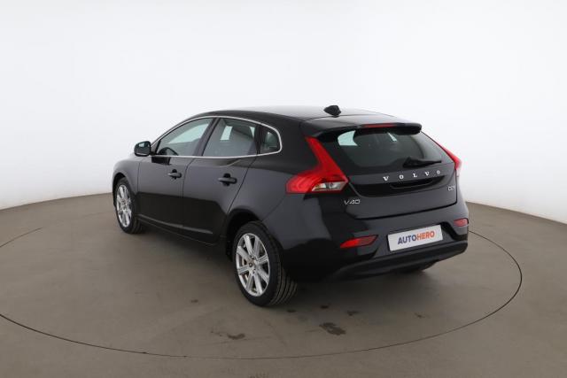 Volvo V40 image 9