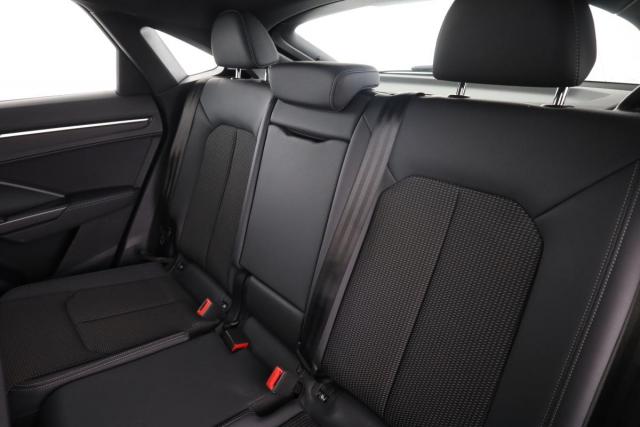 Audi Q3 Sportback image 7