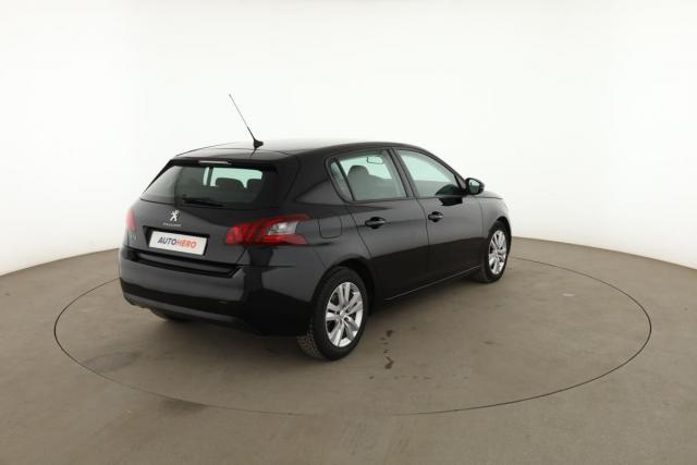 Peugeot 308 image 6