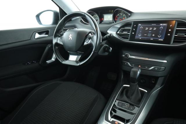 Peugeot 308 image 3