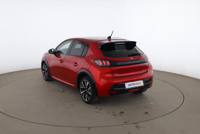 Peugeot 208 image 5