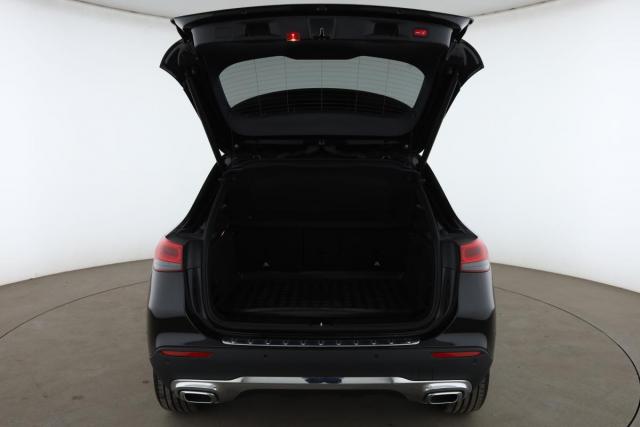 Mercedes Benz Gla image 7