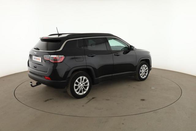 Jeep Compass image 8