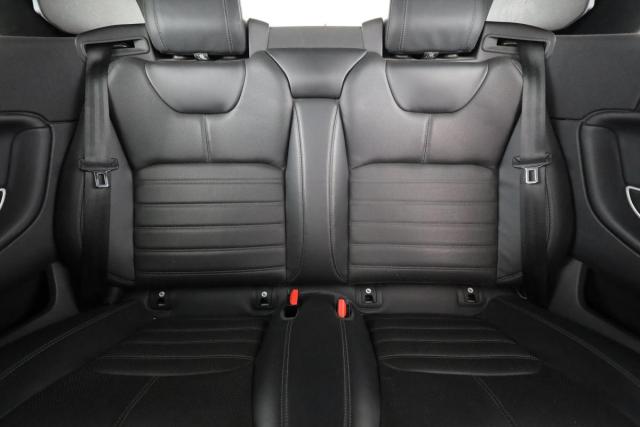 Land Rover Range Rover Evoque image 8