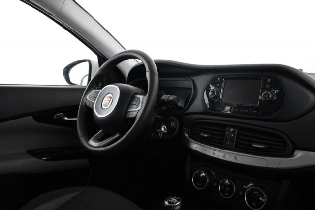 Fiat Tipo image 2