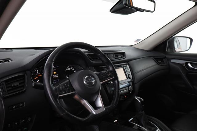 Nissan X-Trail image 9