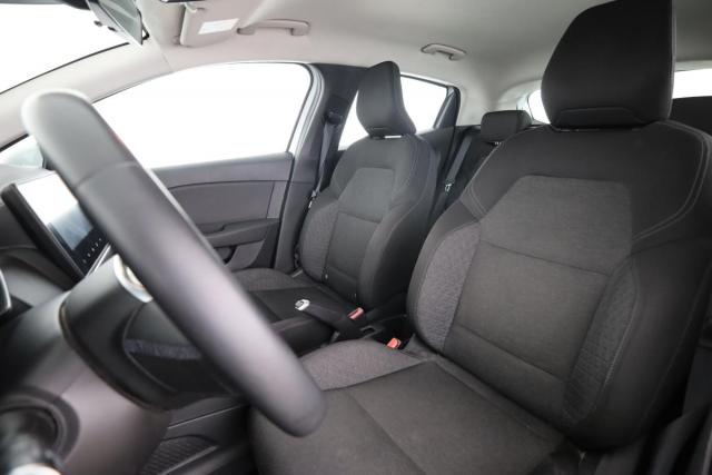 Renault Clio image 9