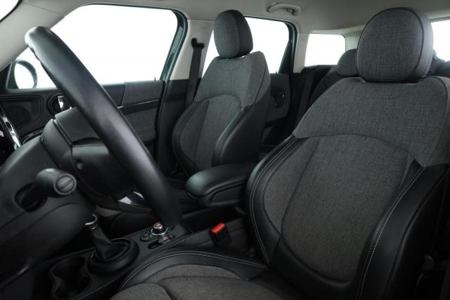 Mini Countryman image 6