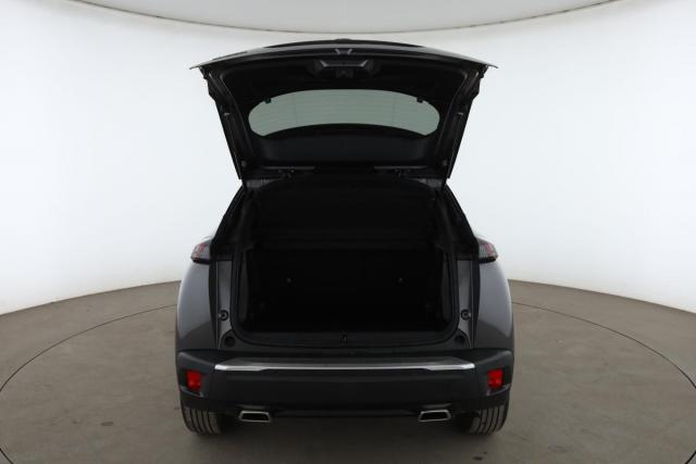 Peugeot 2008 image 1