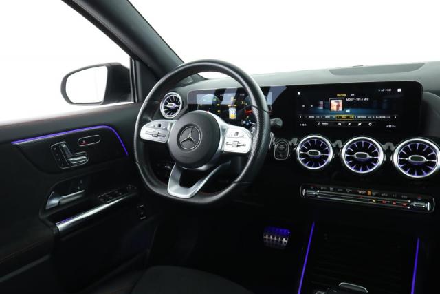 Mercedes Benz Gla image 6