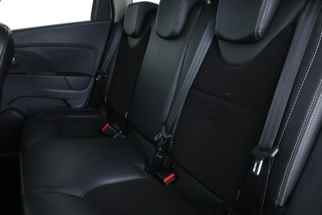 Renault Clio Estate image 7