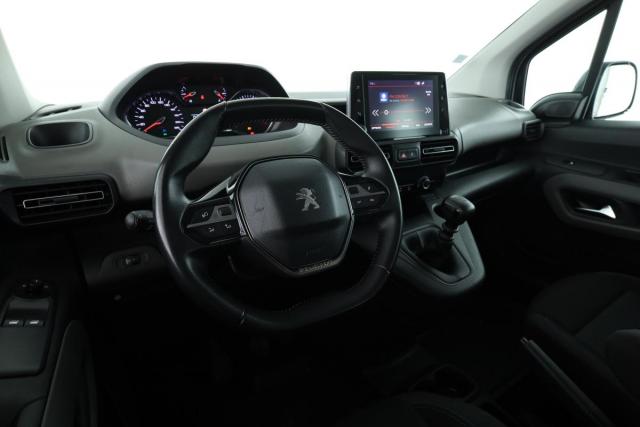 Peugeot Rifter image 8