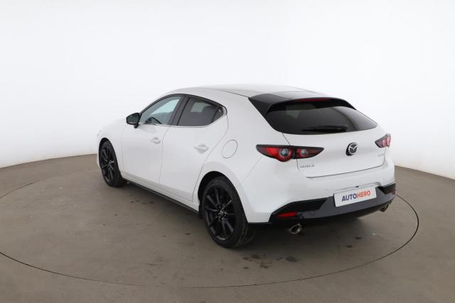 Mazda 3 image 5