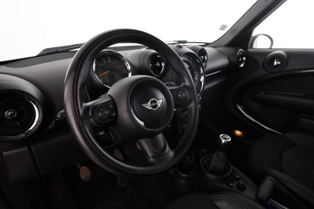 Mini Countryman image 6