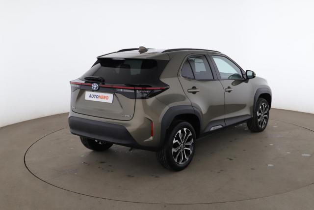 Toyota Yaris Cross image 2