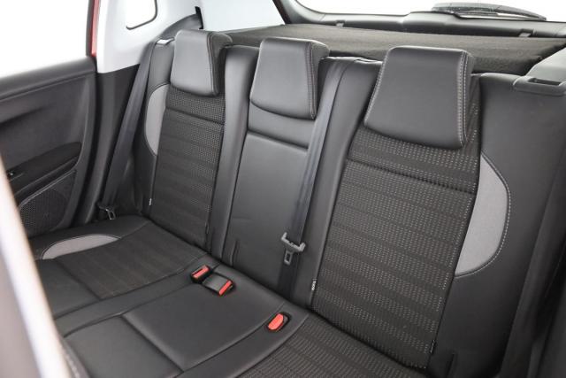 Peugeot 2008 image 3