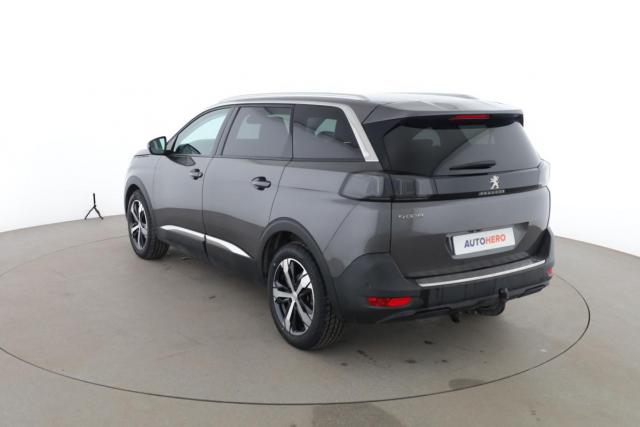 Peugeot 5008 image 8