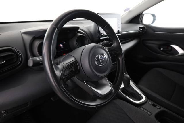 Toyota Yaris image 8