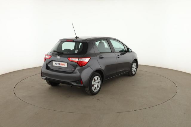 Toyota Yaris image 7