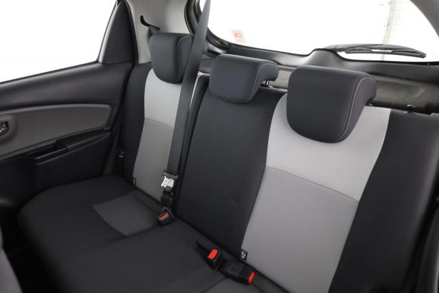 Toyota Yaris image 5