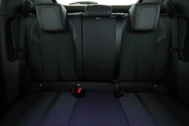 Peugeot 2008 image 5