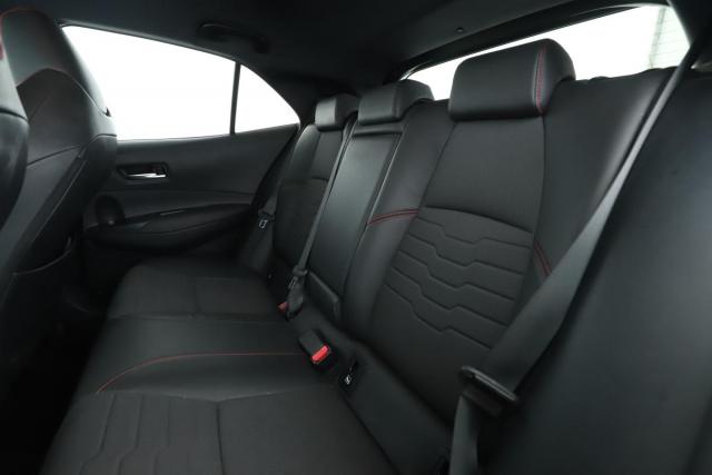 Toyota Corolla image 6