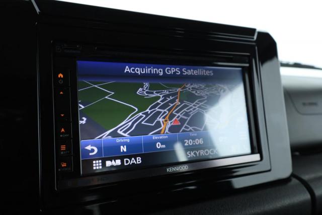 Suzuki Jimny image 2