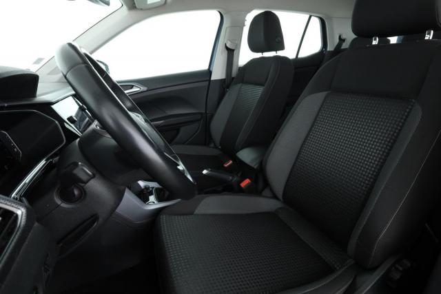 Volkswagen T-Cross image 8