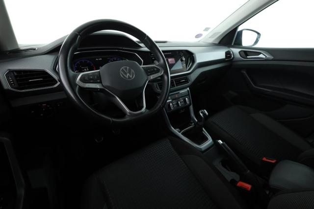 Volkswagen T-Cross image 4