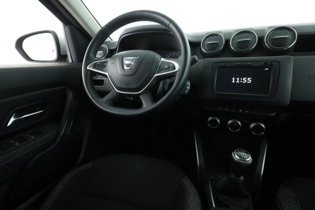 Dacia Duster image 1