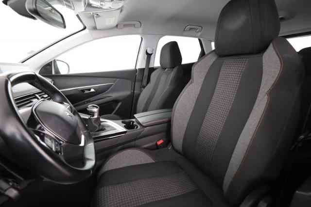 Peugeot 3008 image 3