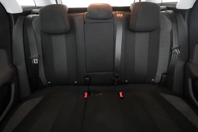 Peugeot 3008 image 6
